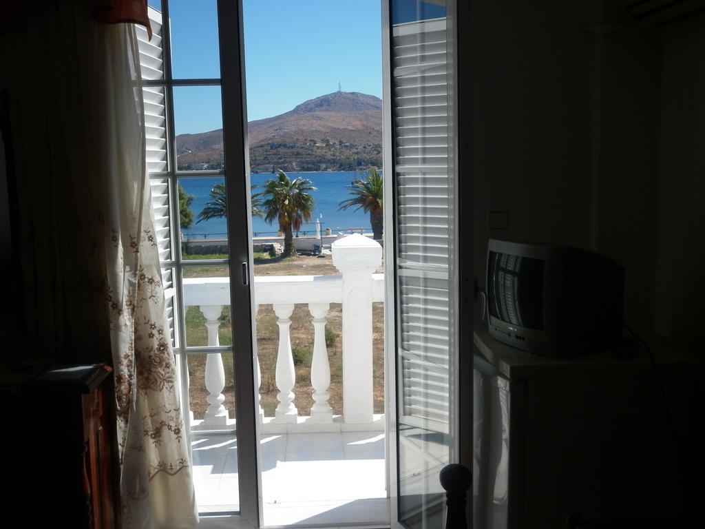 Miramare Hotel Lakkíon Extérieur photo