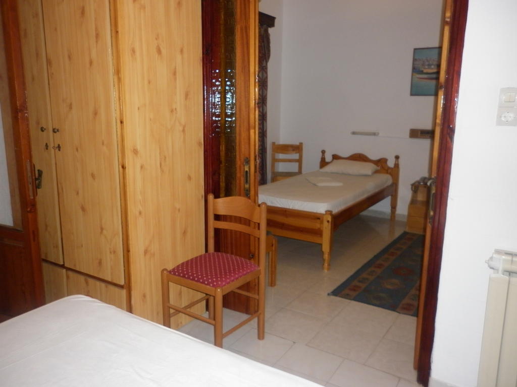 Miramare Hotel Lakkíon Chambre photo